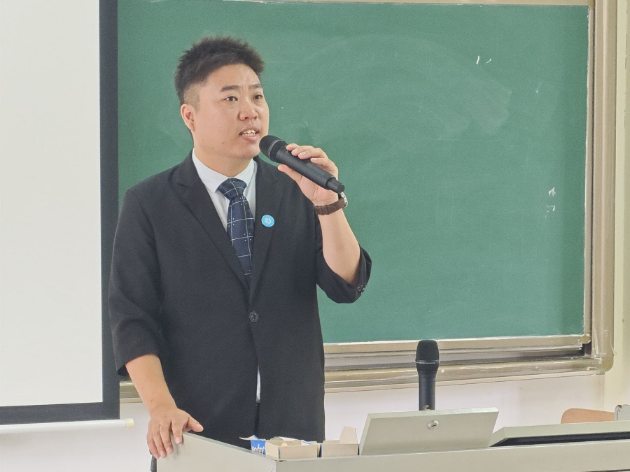 Institutional practical teaching and training scene
